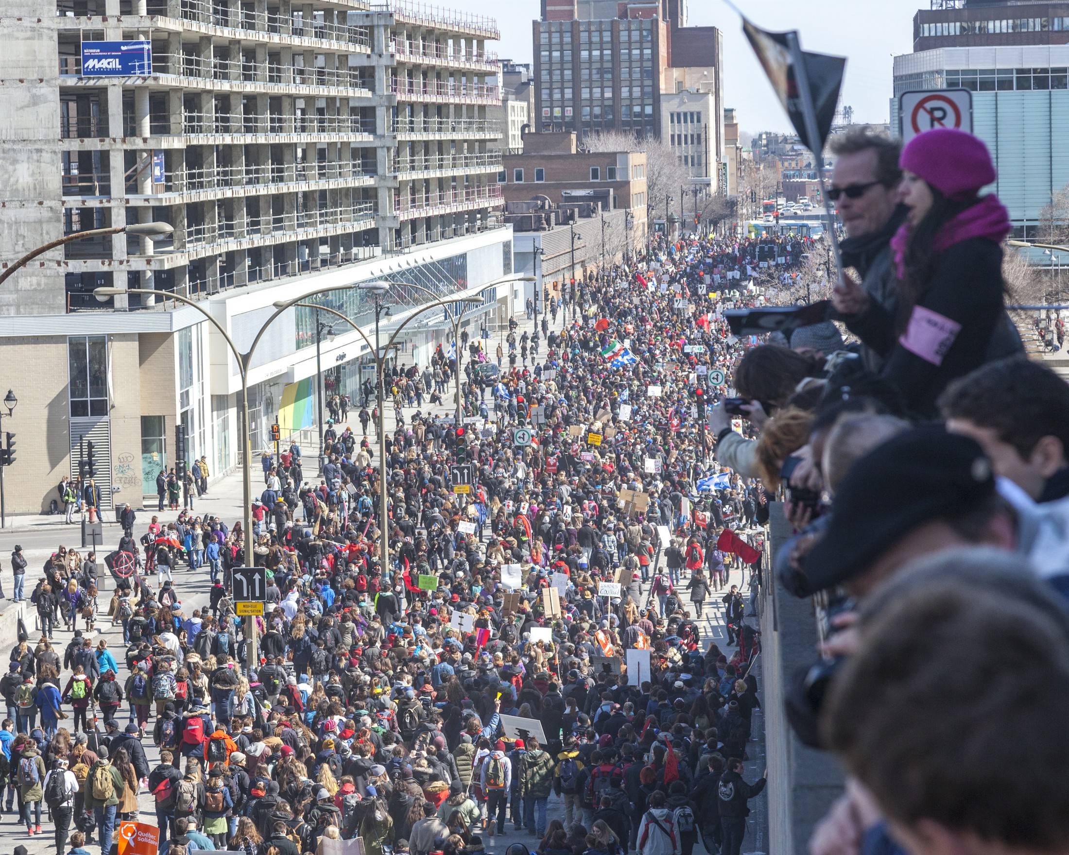 Students demonstrate against austerity changes proposed by the provincial government. April 2, 2015 in Montreal. (Photo: AJ Korkidakis)